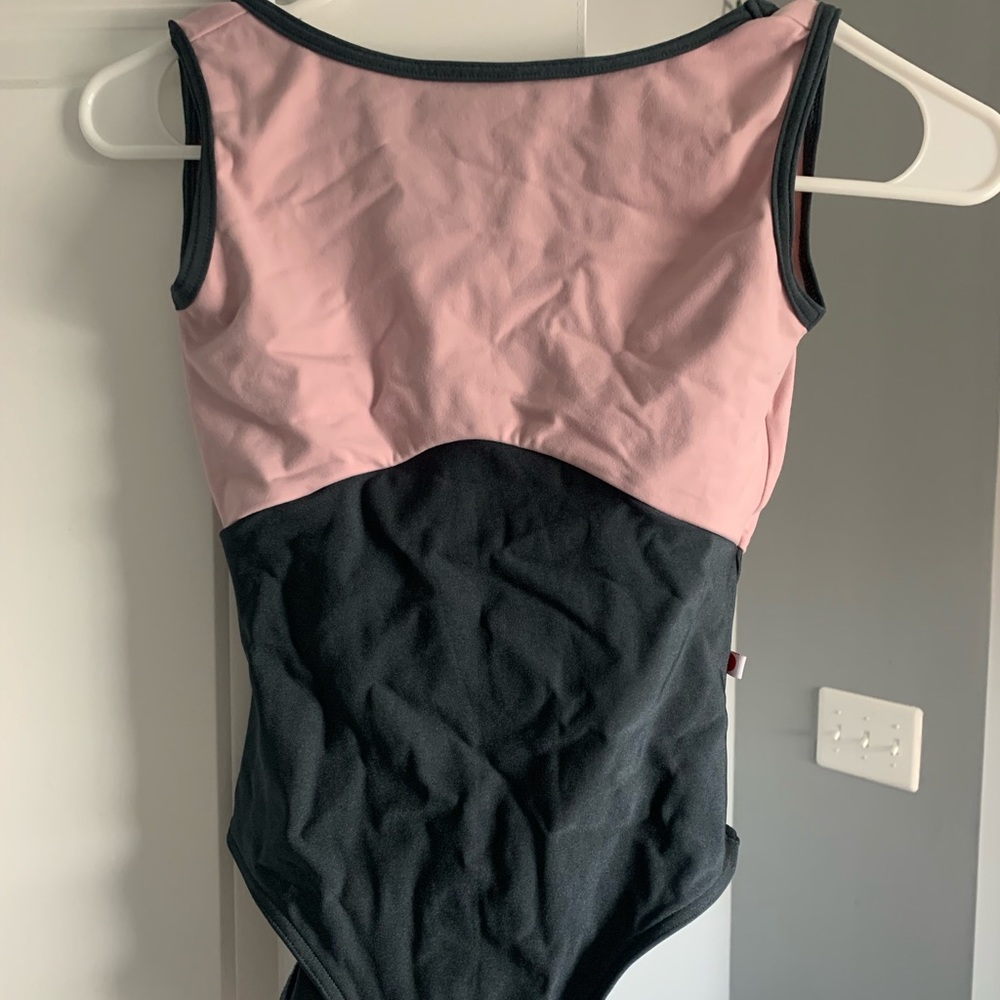 Sofianne Yumiko Leotard